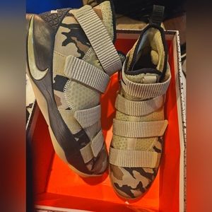 LeBron Nike Soldiers 11s JORDANS